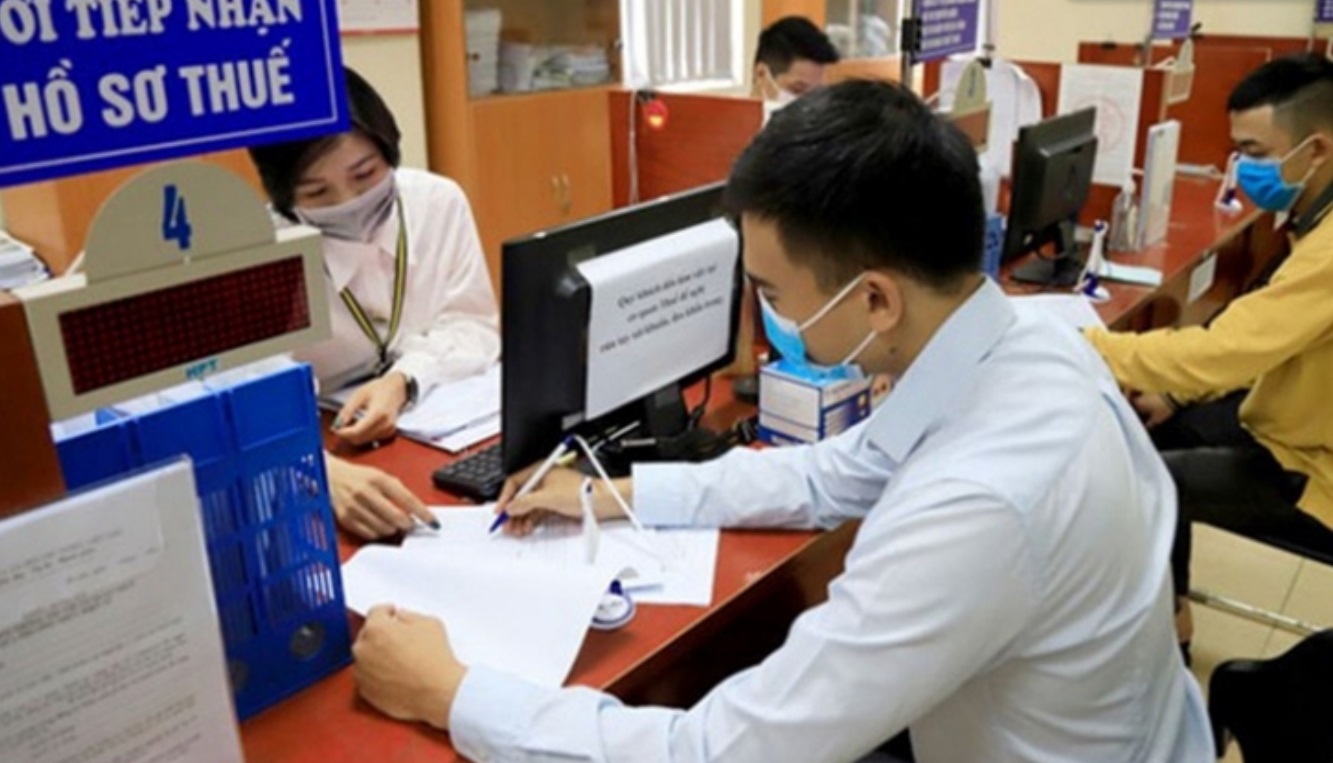 Hiểu rõ các loại thuế phí khi mua nhà đất đóng vai trò quan trọng