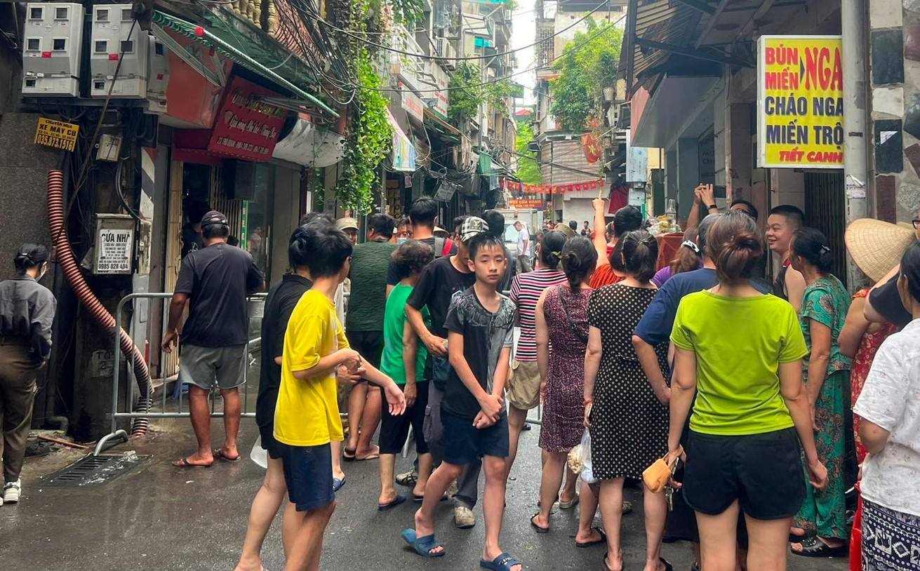 lối thoát hiểm sẽ giúp cho lực lượng cứu hộ dễ dàng tiếp cận với khu vực cần hỗ trợ