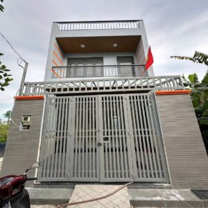 Bán nhà Nguyễn Duy Trinh Quận 9 cũ 3 lầu chỉ 4 tỷ