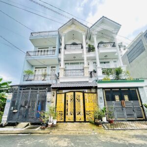 Bán nhà đường Trường Lưu chủ xây tâm huyết để ở nhỉnh 4 tỷ