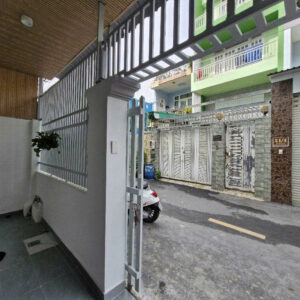 Bán nhà quận 2 đường ô tô, chiều ngang gần 6m, giá 6 tỷ x